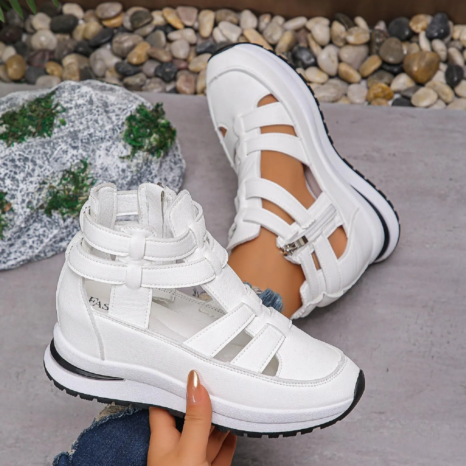 2025 New Side Zipper Comfortable Lightweight Wedge Sandals Leather Closed Toe Comfortable Casual Stylish Sandals Casual Stylish Roman Sandal