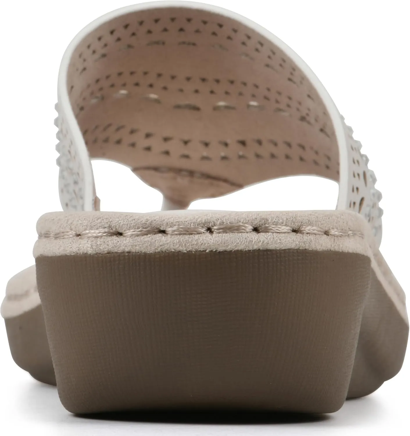 CLIFFS BY WHITE MOUNTAIN Women's Comate Flip-Flop