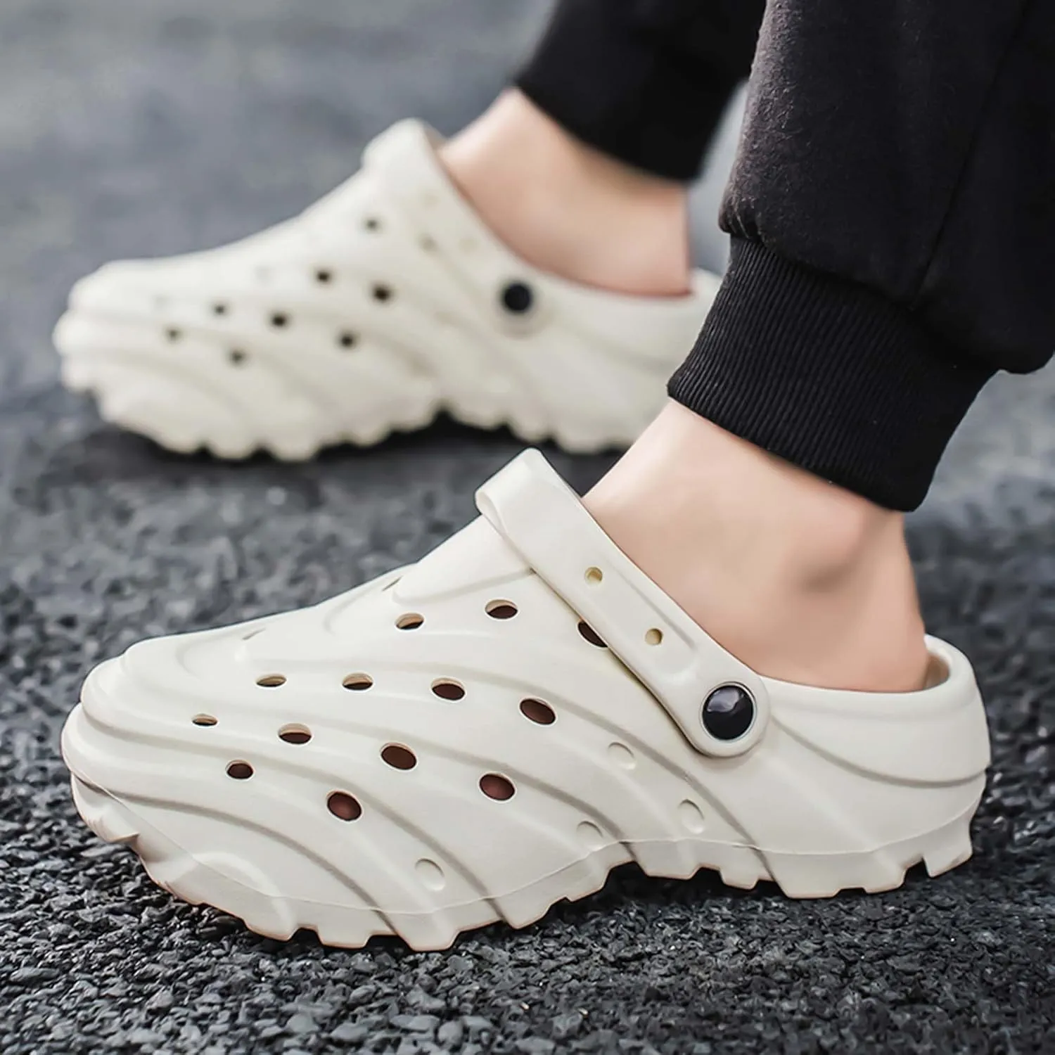 Clogs for Women and Men Comfortable Beach Sandals Lightweight Garden Shoes Soft EVA Anti Slip Shower Sandals