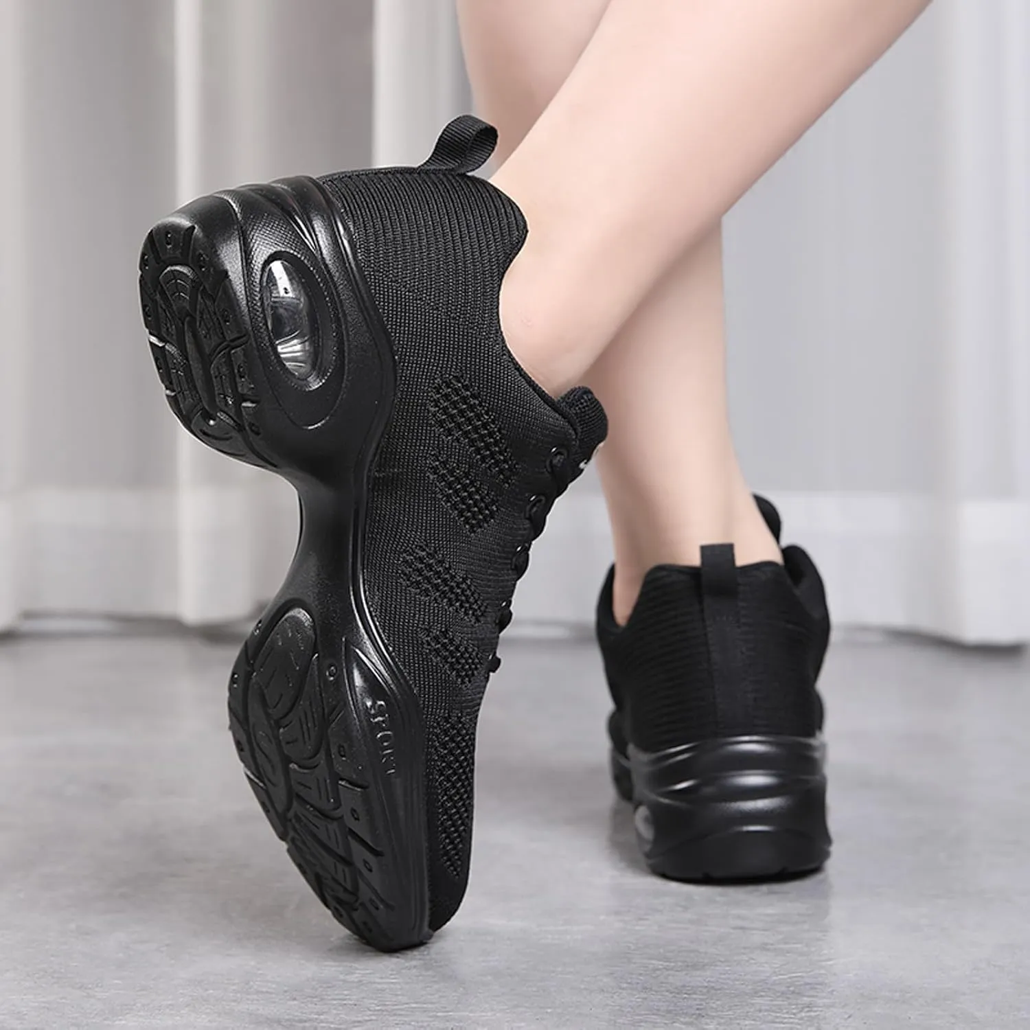 Dance Shoes for Women Jazz Shoes Split Sole Dance Sneakers Lace-up Air Cushion Jazz Sneakers Breathable Modern Dance Shoes Platform Walking Dance Shoe