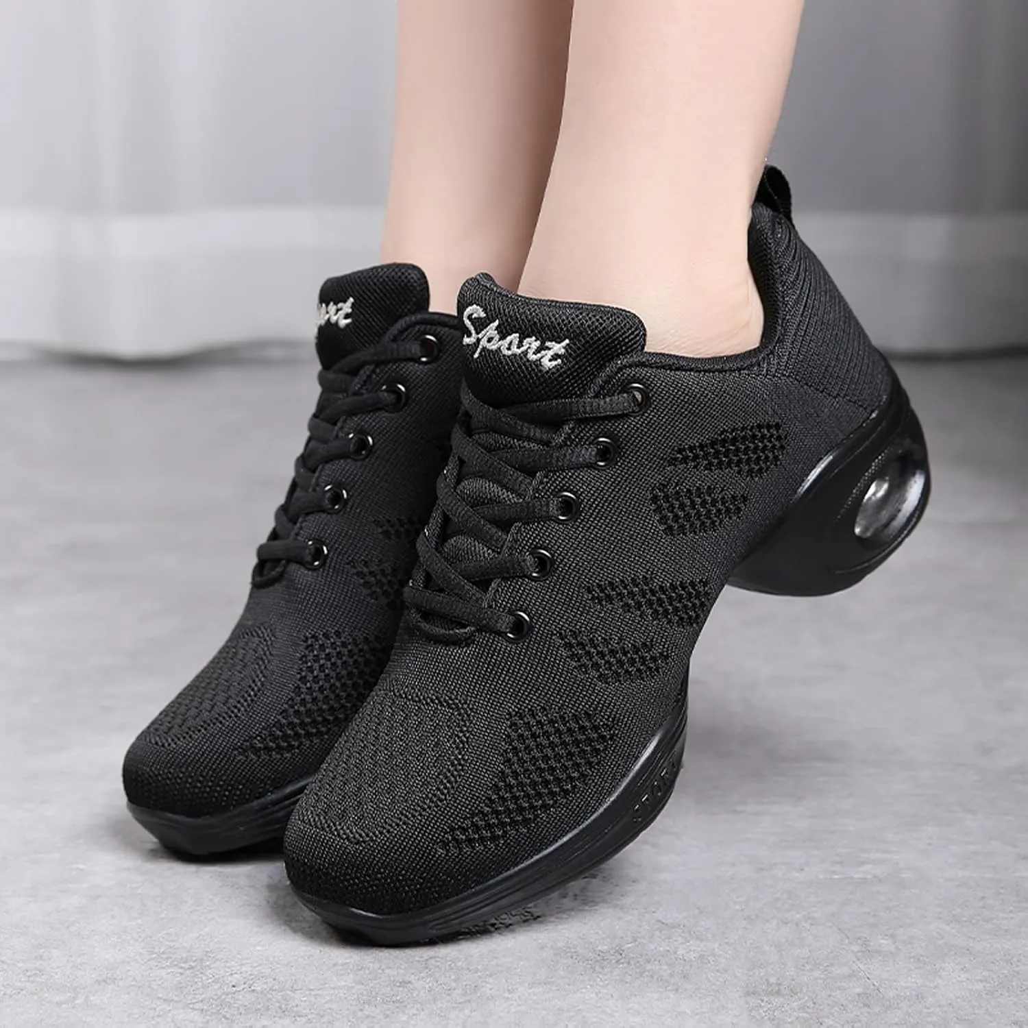 Dance Shoes for Women Jazz Shoes Split Sole Dance Sneakers Lace-up Air Cushion Jazz Sneakers Breathable Modern Dance Shoes Platform Walking Dance Shoe