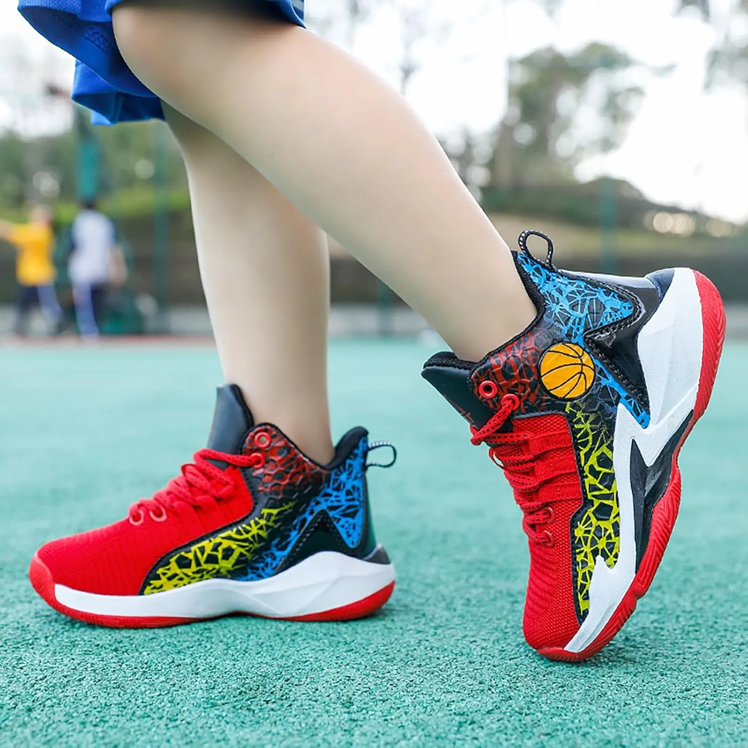 Kids Basketball Shoes High-top Sports Shoes Boys Sneakers Durable Lace-up Non-Slip Running Shoes Secure for Little Kids Big Kids