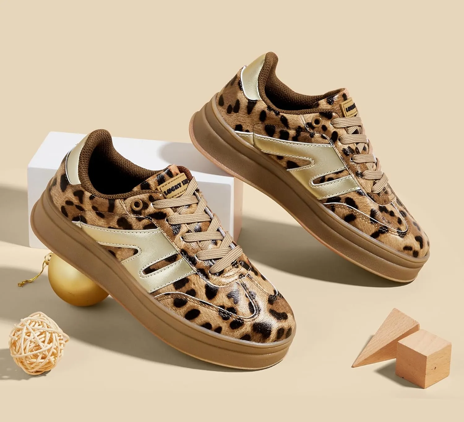 LUCKY STEP Boys Girls Platform Sneakers Fashion Casual Non Slip Walking Shoes Classic Retro Tennis Sneaker for Big Kids