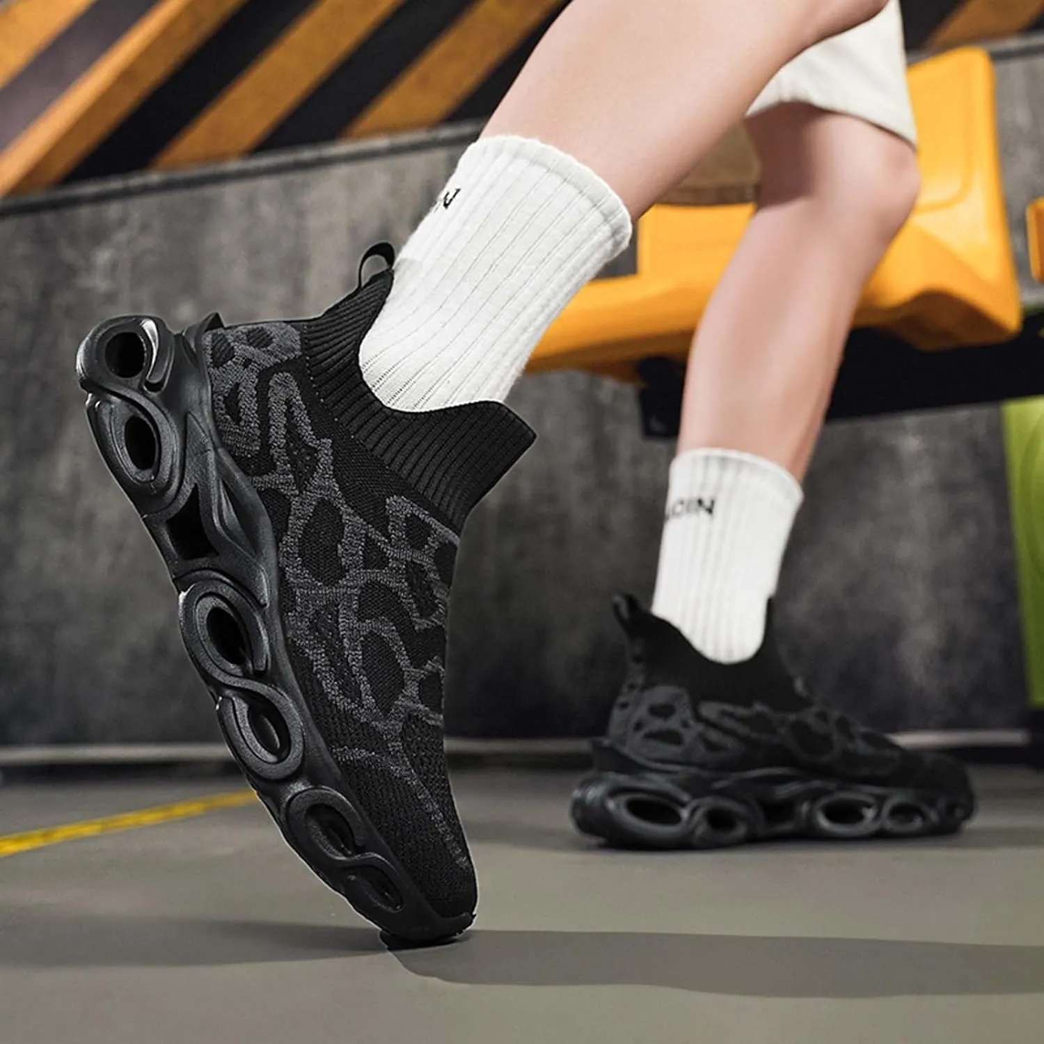 Men's Mens Womens Slip on Loafers Walking Tennis Shoes Laceless Jogging Blade Sneakers Breathable Lightweight