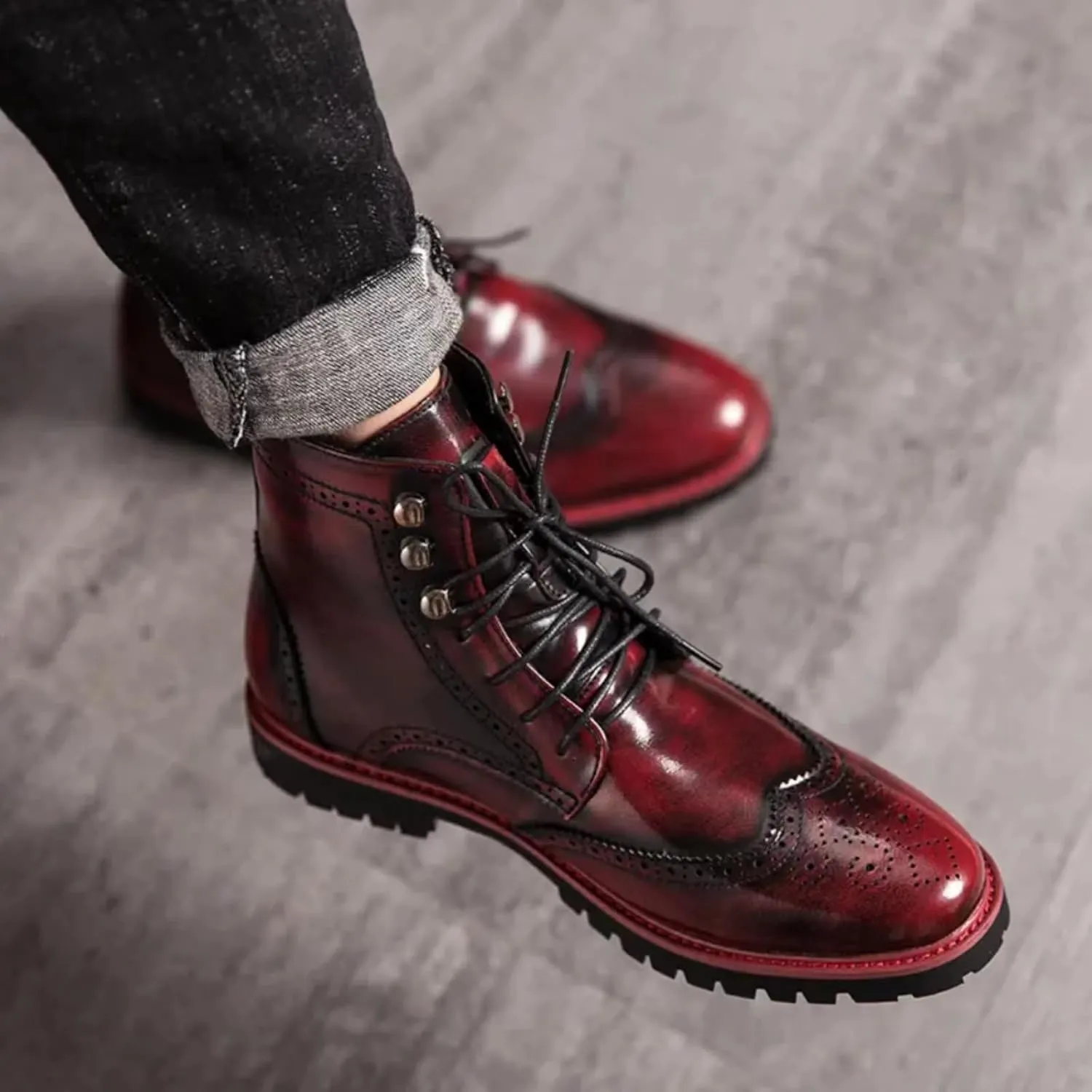 Mens Retro Brogue Leather Lace-Up High Top Ankle Boots Casual Vintage Wingtip Chukka Dress Boots for Business Office Daily Formal