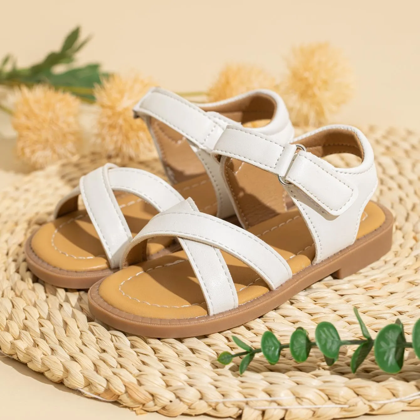 ohsofy Girls Sandals Closed Toe Flower Summer Outdoor Beach Dress Shoes (Toddler/Little Kid)