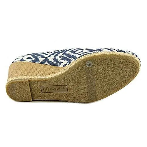 Ozara Closed Toe Wedge Pumps Washed Indigo Size 8