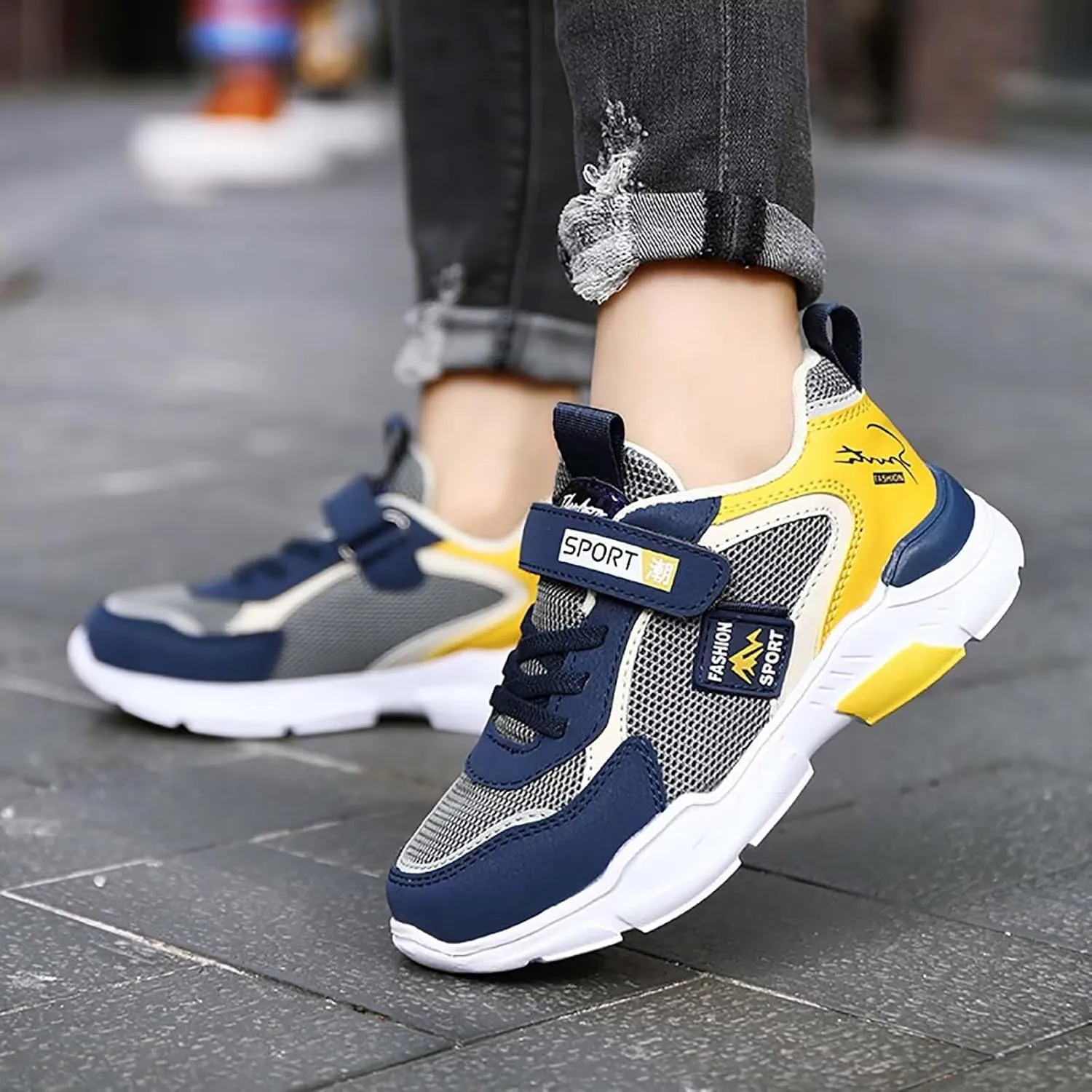 TERBOFIN Boys Tennis Shoes Running Sneakers Children's Sports Shoes Ultra Lightweight Breathable Soft Big Kids Fashion Casual Walking Shoes for Gym Workout School