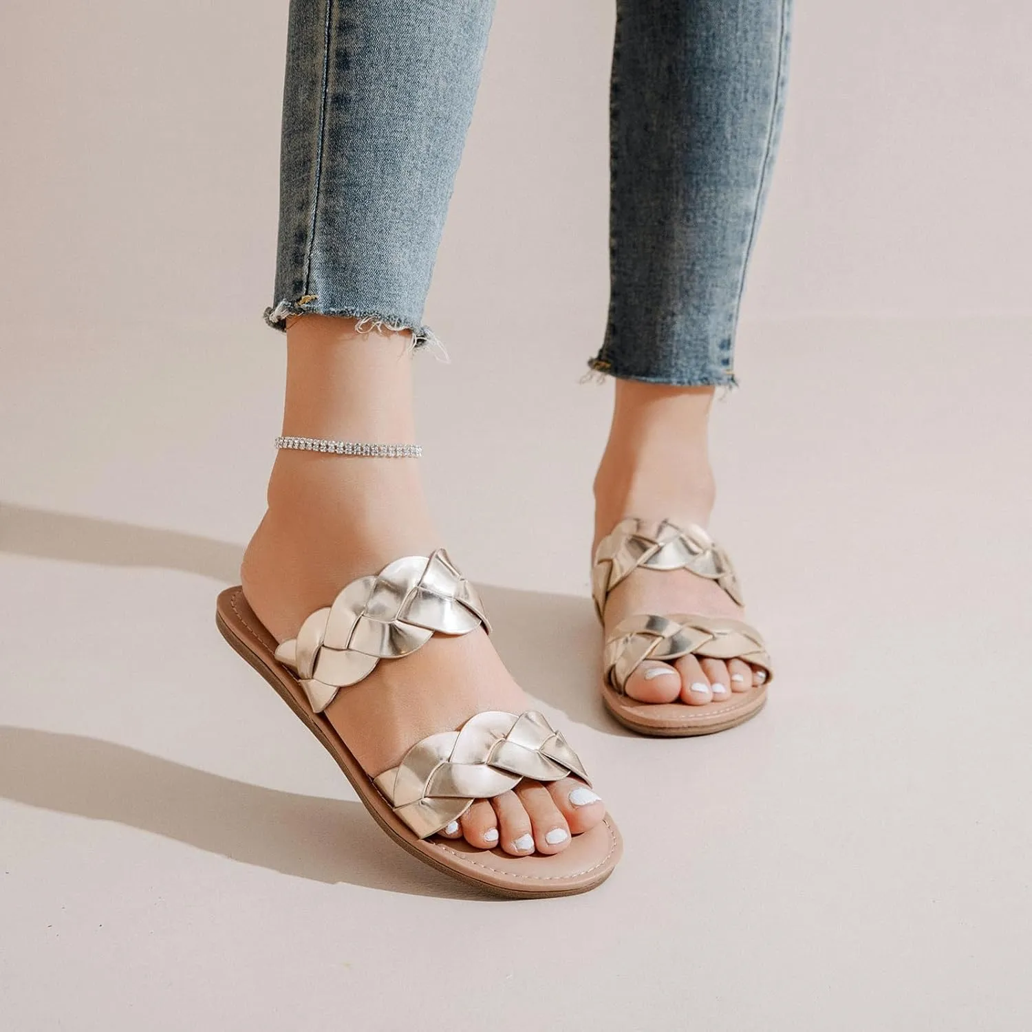 Women's Flat Slides Sandals, Summer Slippers Comfortable Braided Strap Round Open Toe Casual Beach Shoes for Women.