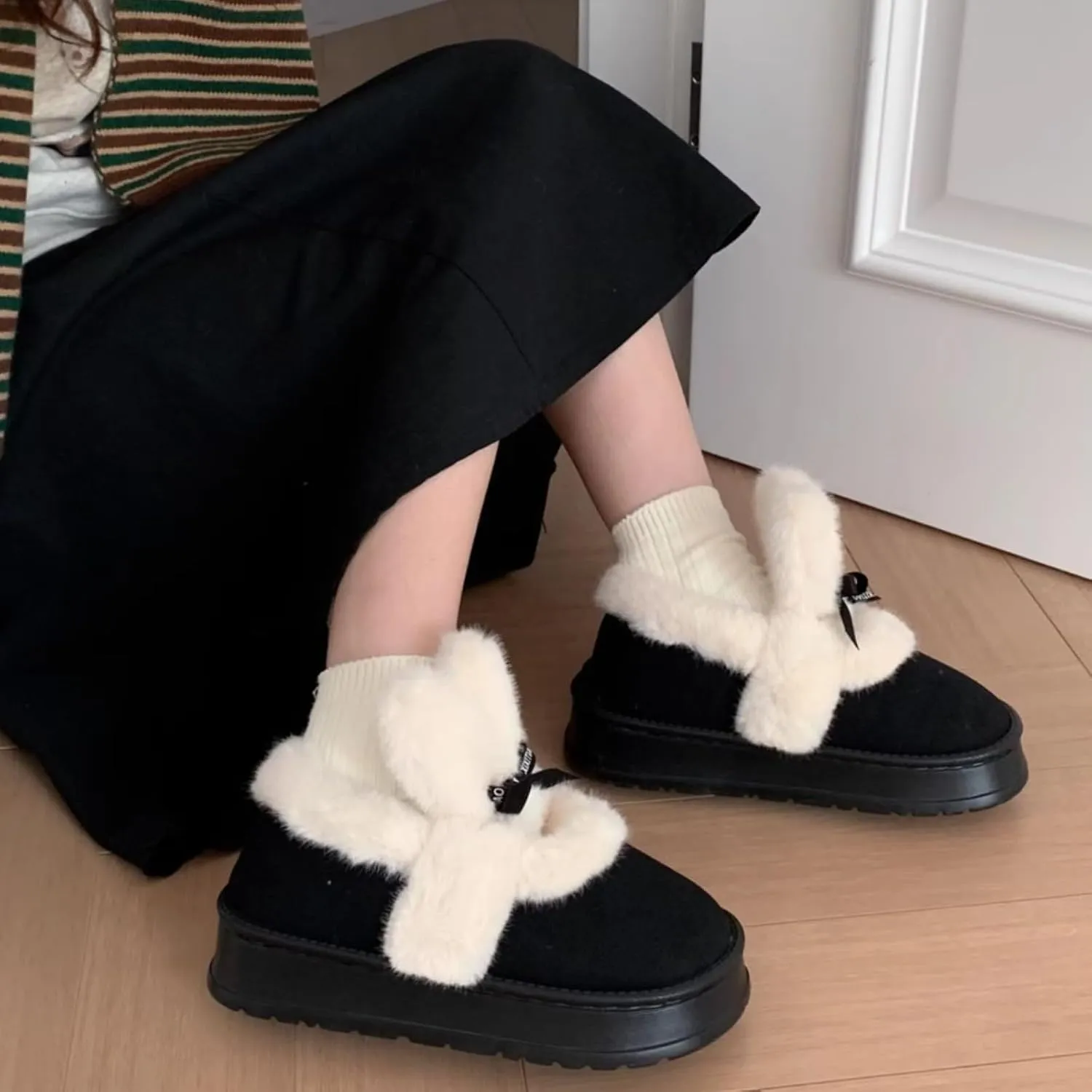 Women's Winter Plush Platform Snow Boots with Cute Fuzzy Rabbit Ears, Warm Faux Fur Slip-On Short Boots